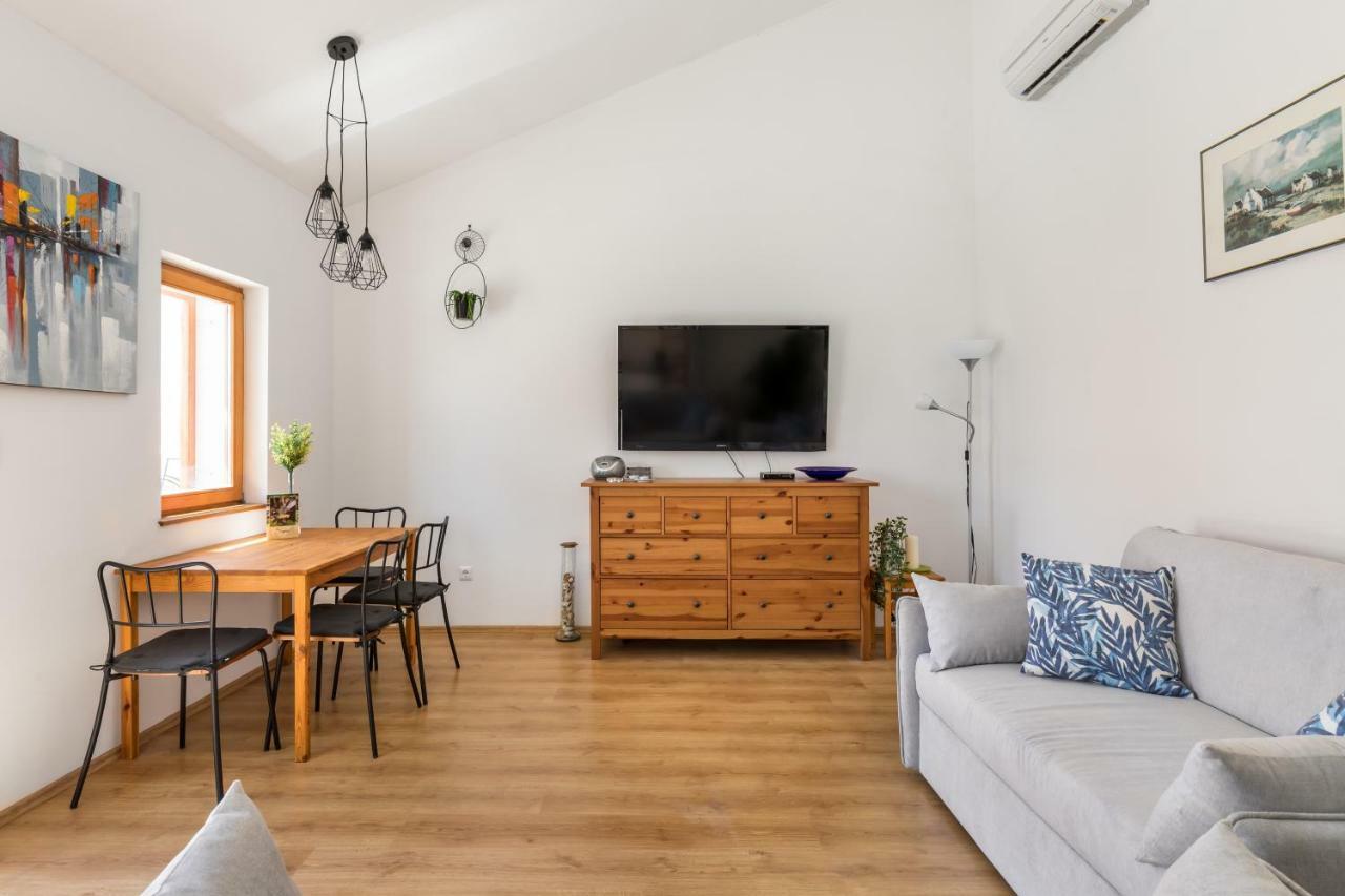 Waterview Apartments W Pool Mimice Bagian luar foto